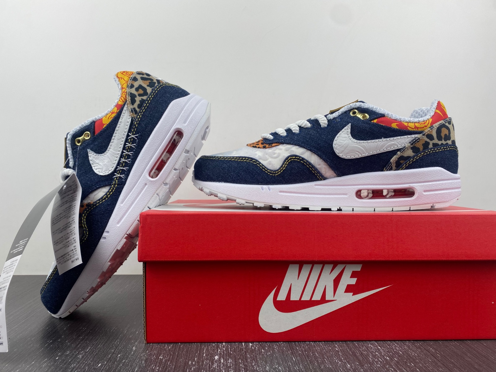 nike air max 1 premium denim leopard men