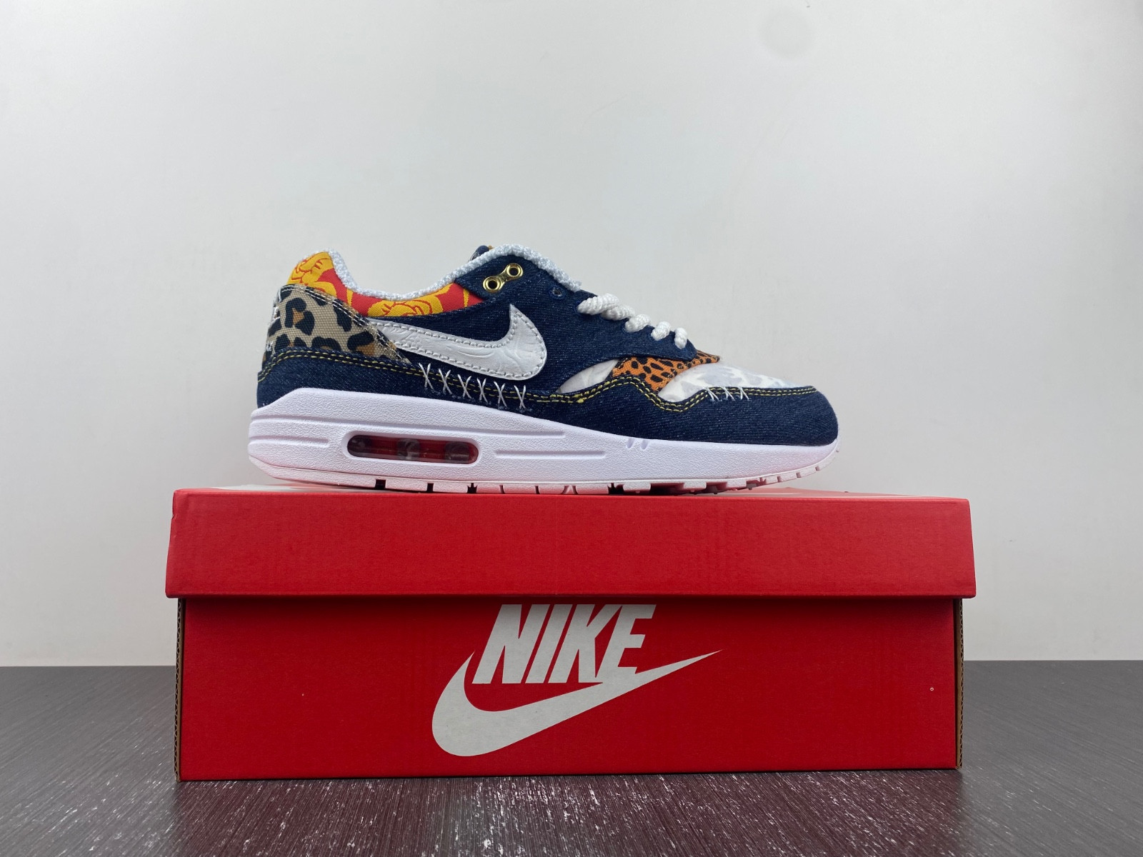 nike air max 1 premium denim leopard men