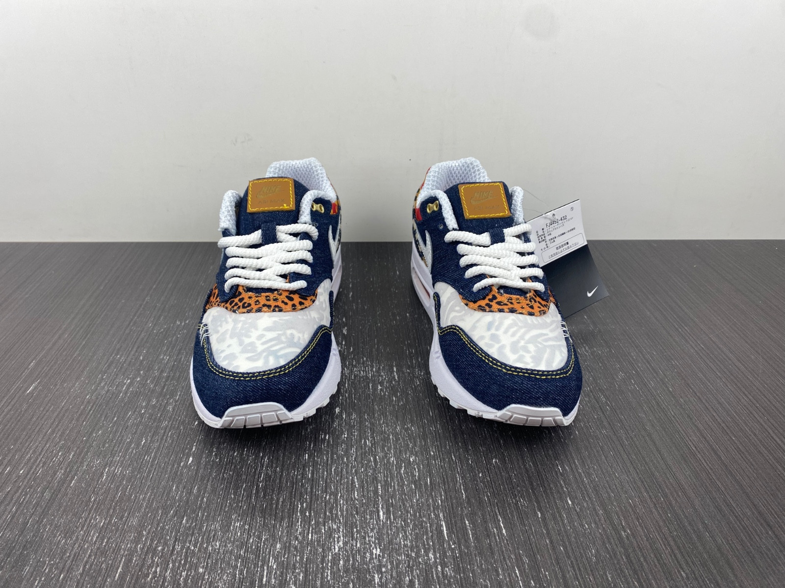 nike air max 1 premium denim leopard men