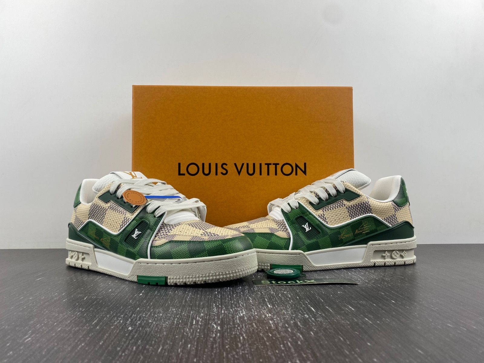 lwe sneaker