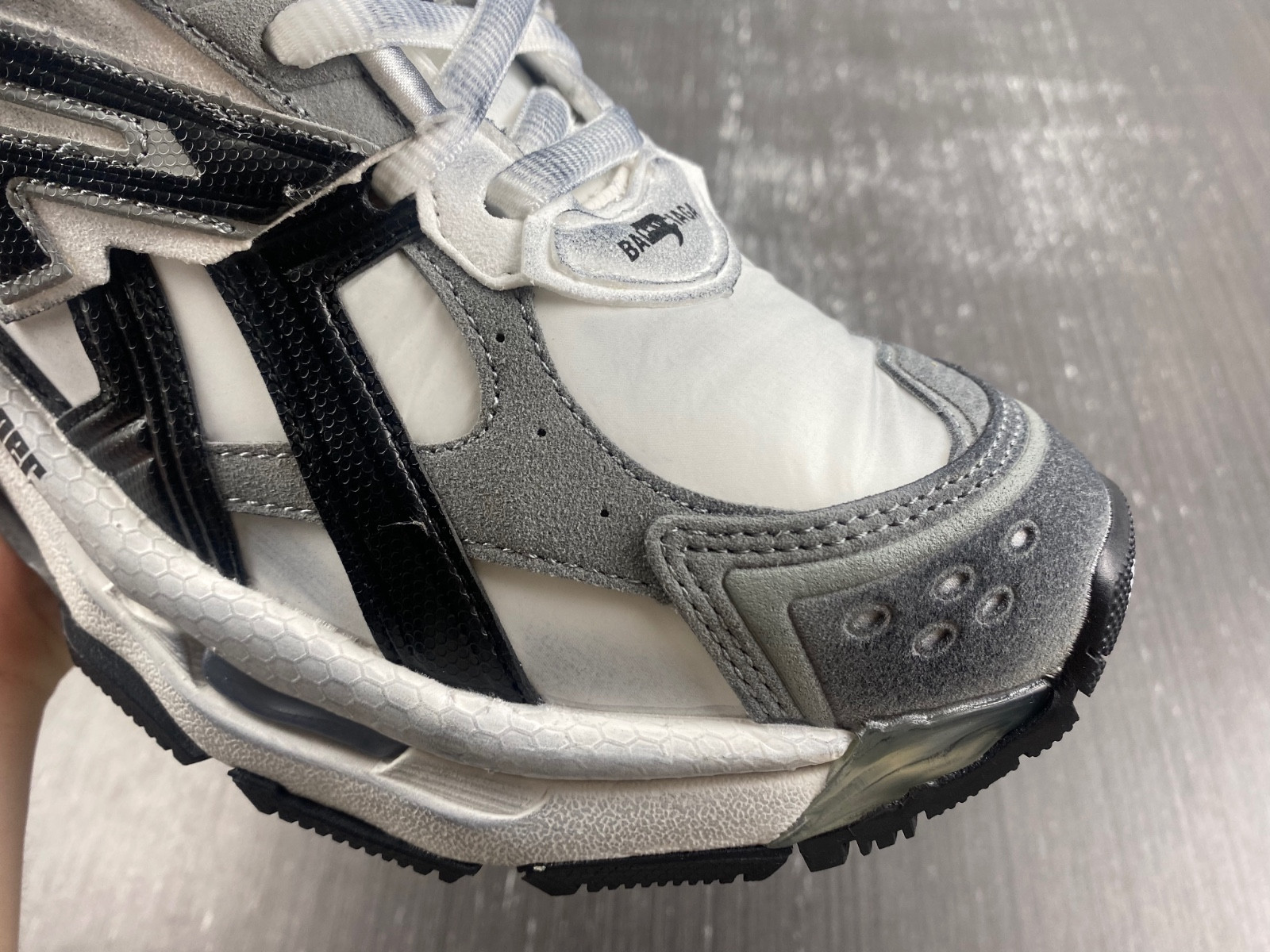 Ba*len*cia*ga runner sneaker