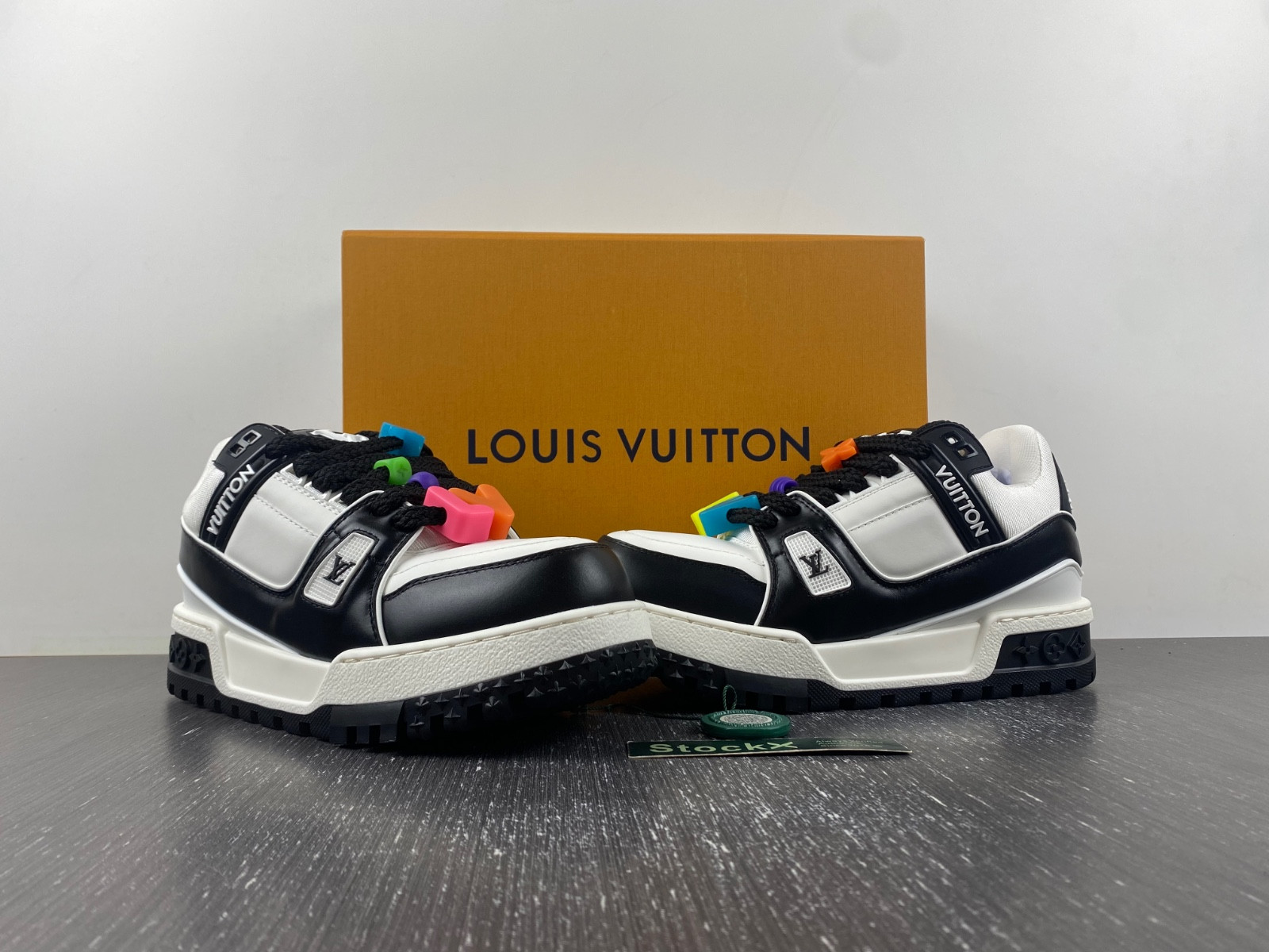 lwe sneaker