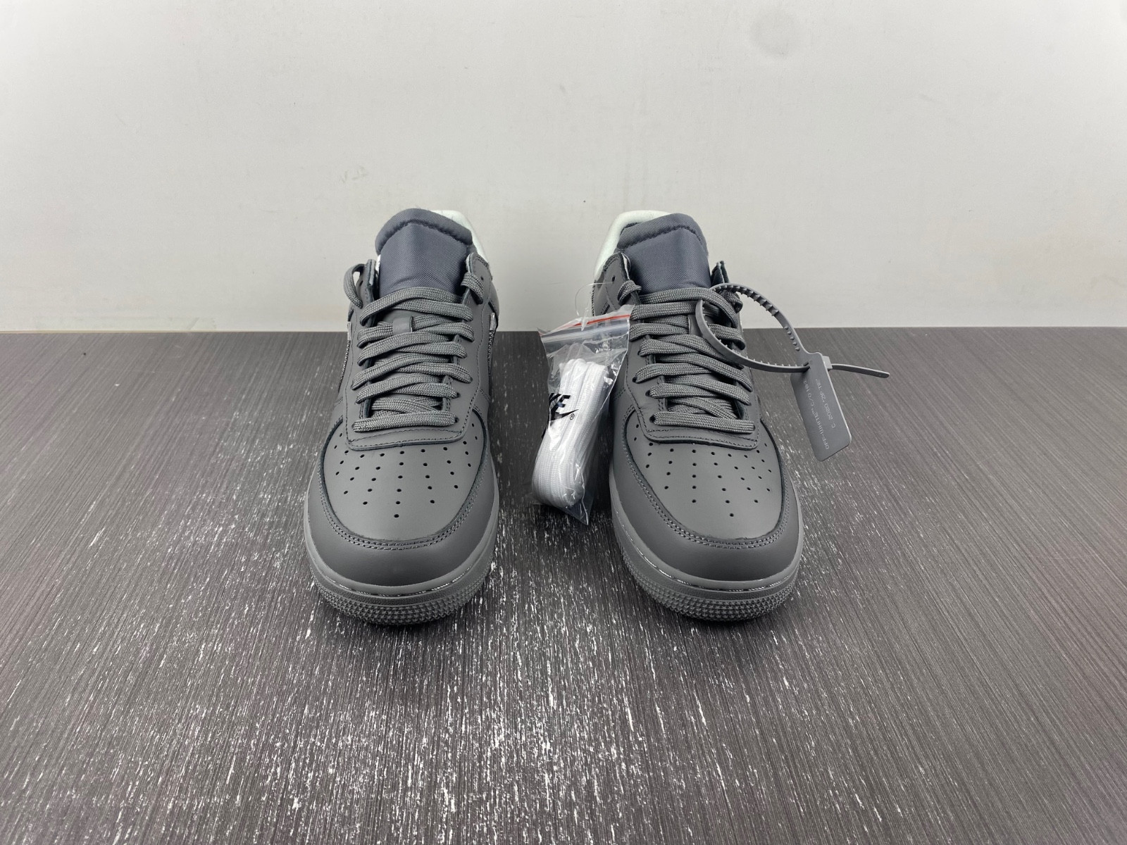 off-white™ x nike air force 1 dx1419-500