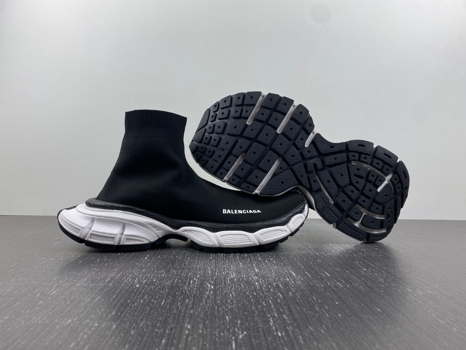 Ba*len*cia*ga 3xl sock sneaker