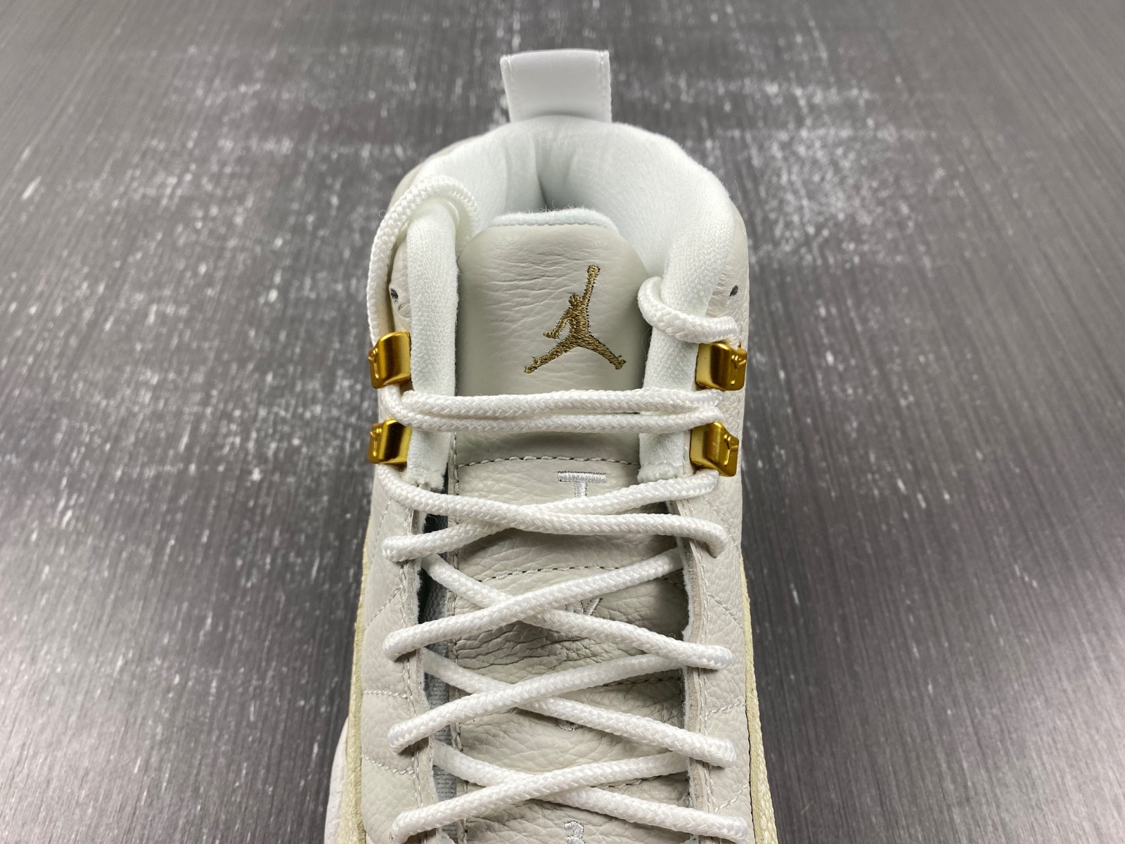 jordan 12 retro ovo white - 873864-102