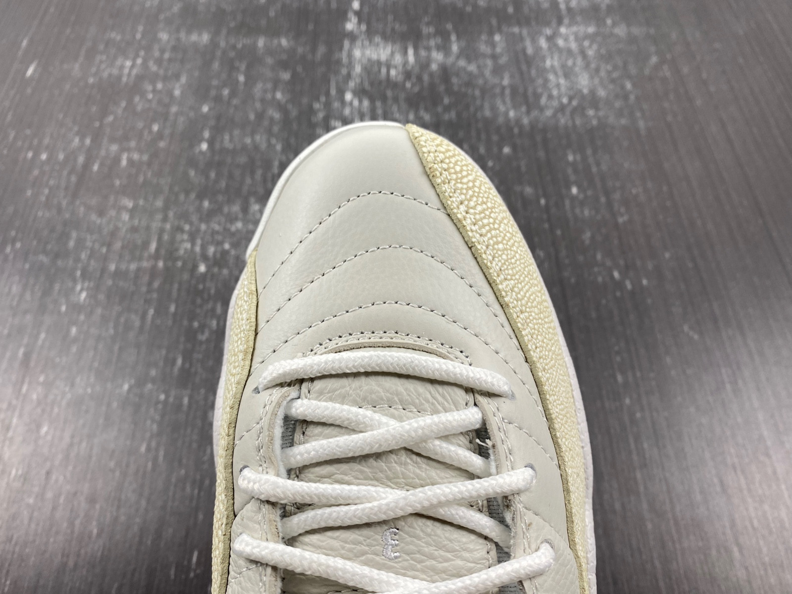 jordan 12 retro ovo white - 873864-102