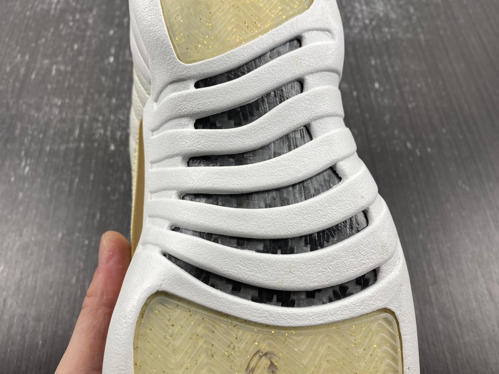 jordan 12 retro ovo white - 873864-102
