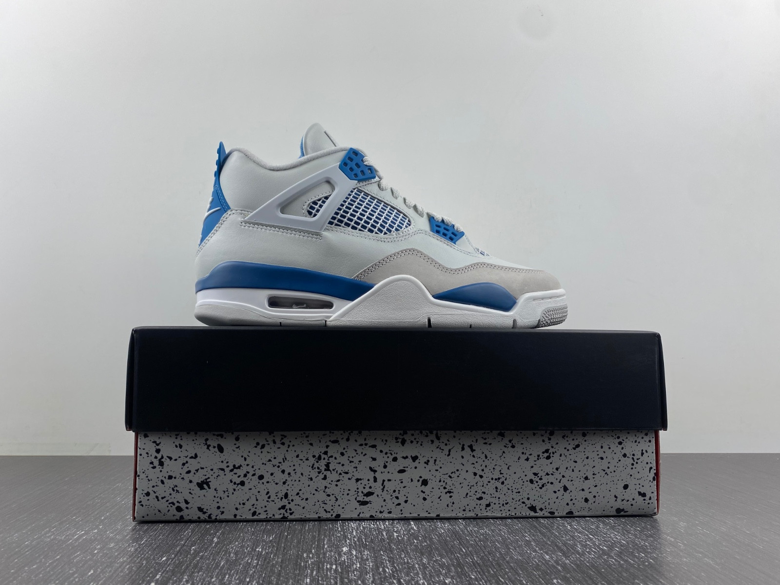 air jordan 4 retro