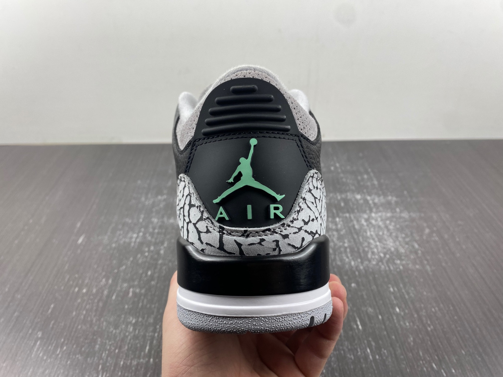 air jordan 3 "green glow" ct8532-031