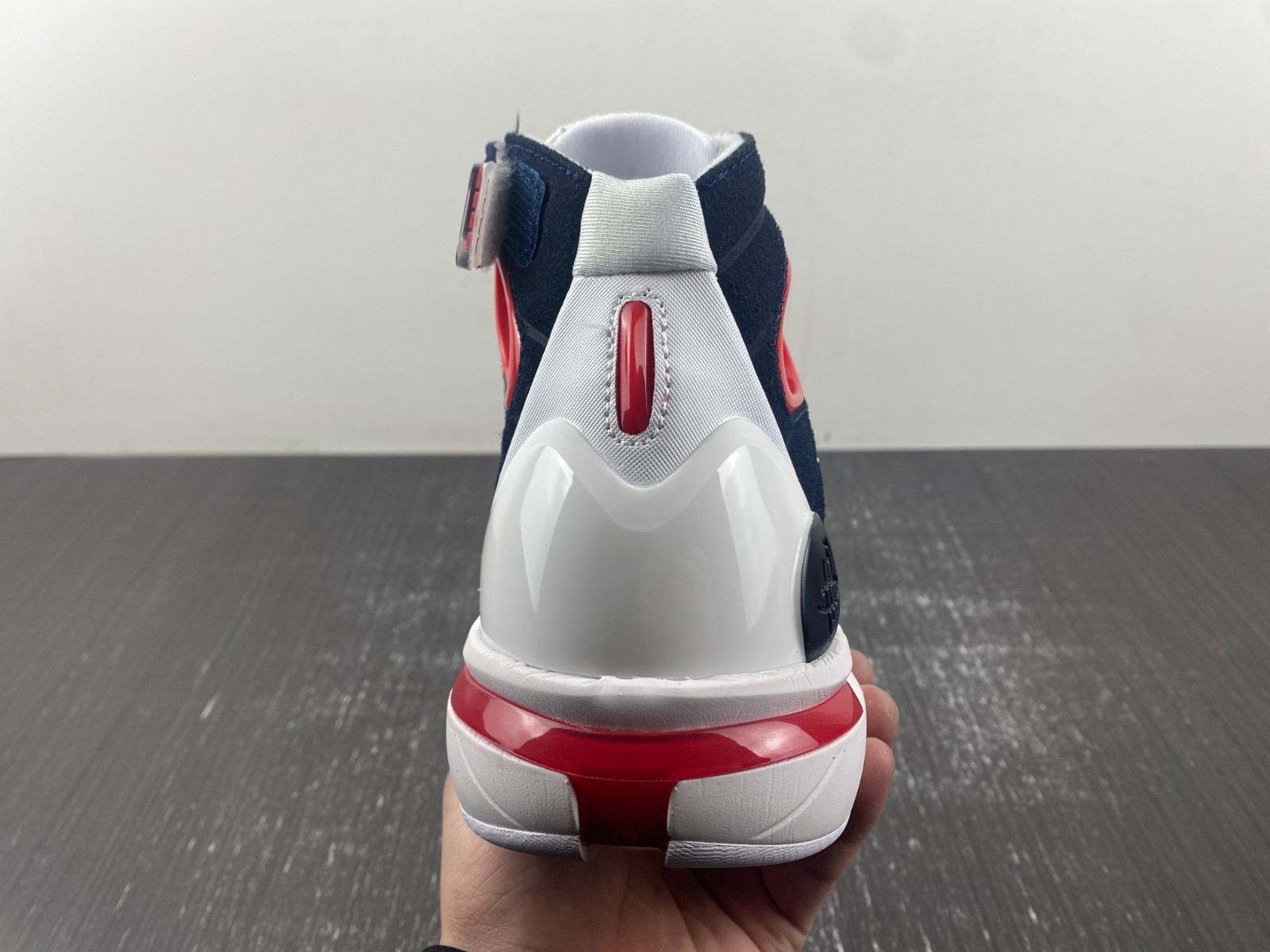 nike air zoom huarache 2k4
