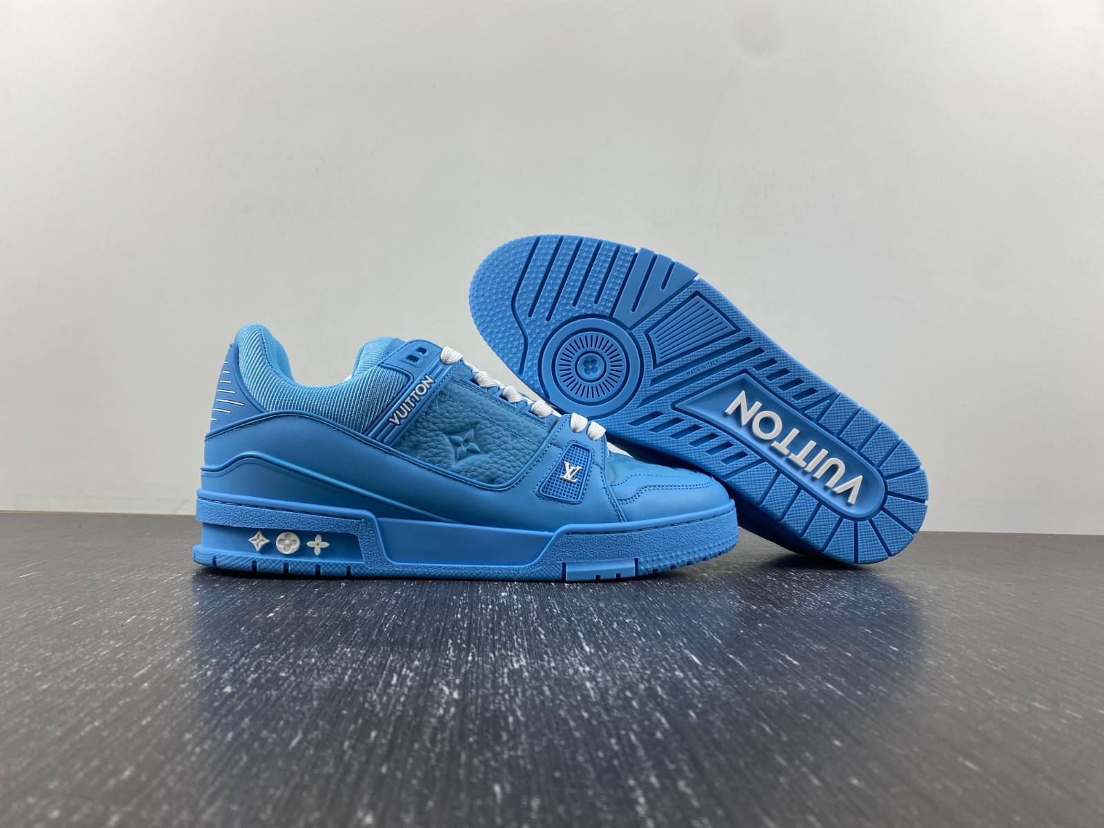 lwe sneaker