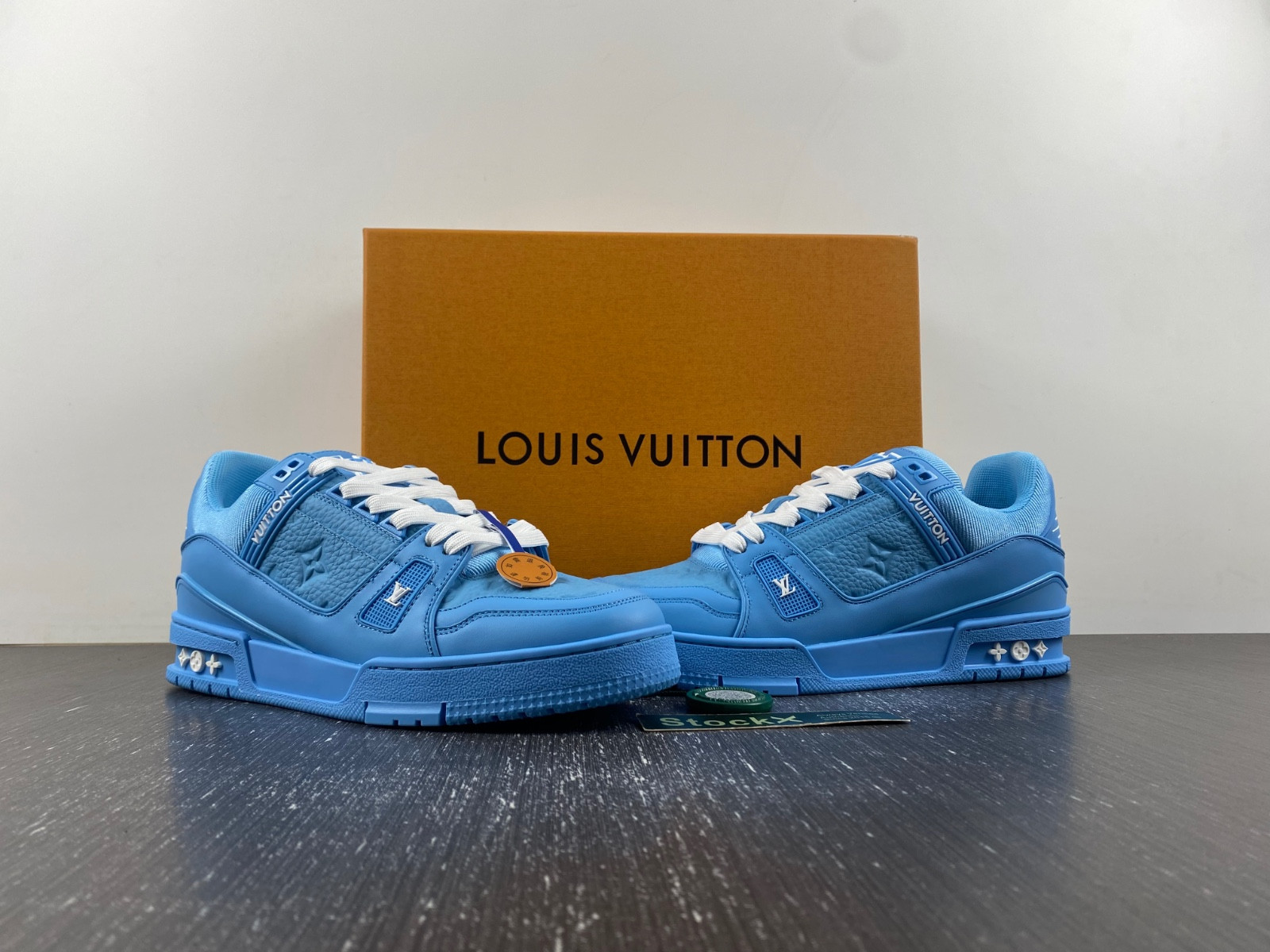 lwe sneaker