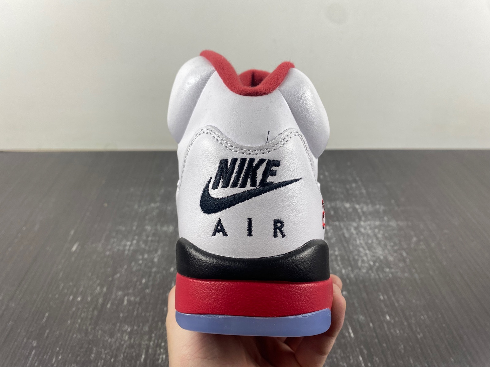jordan 5 retro fire red black tongue (2013) men