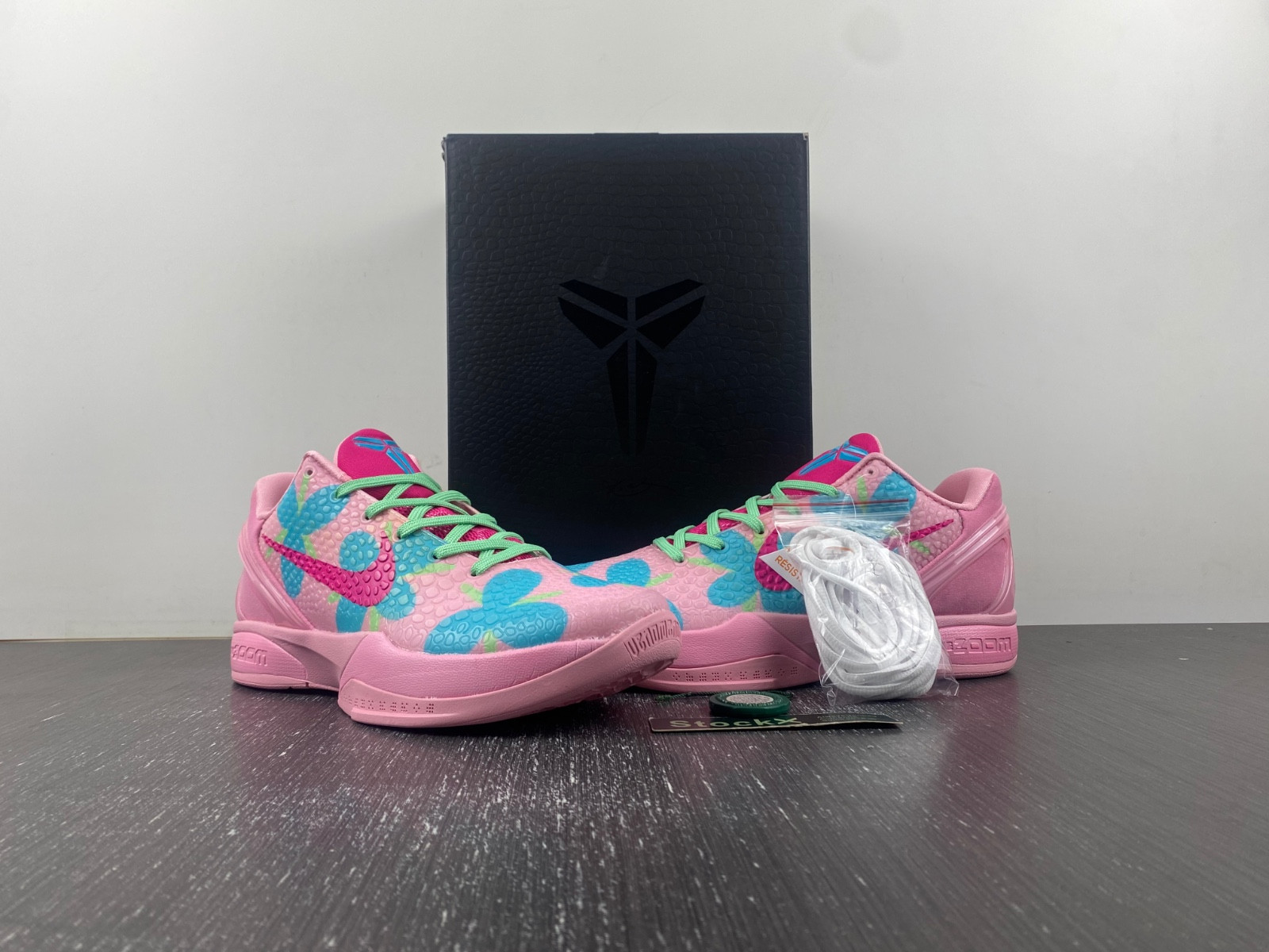 nike kobe zoom zk6 cm2190-621