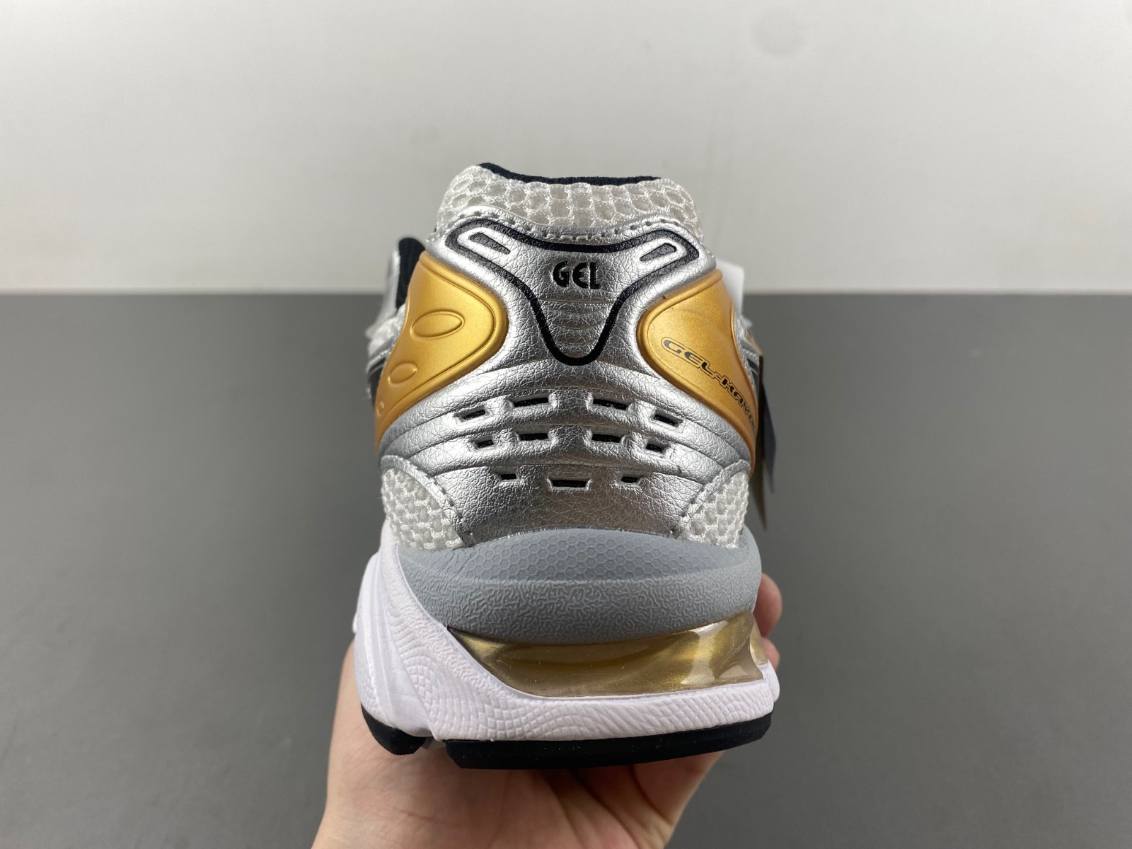 As*ic*s gel-kayano 14 pure gold (women