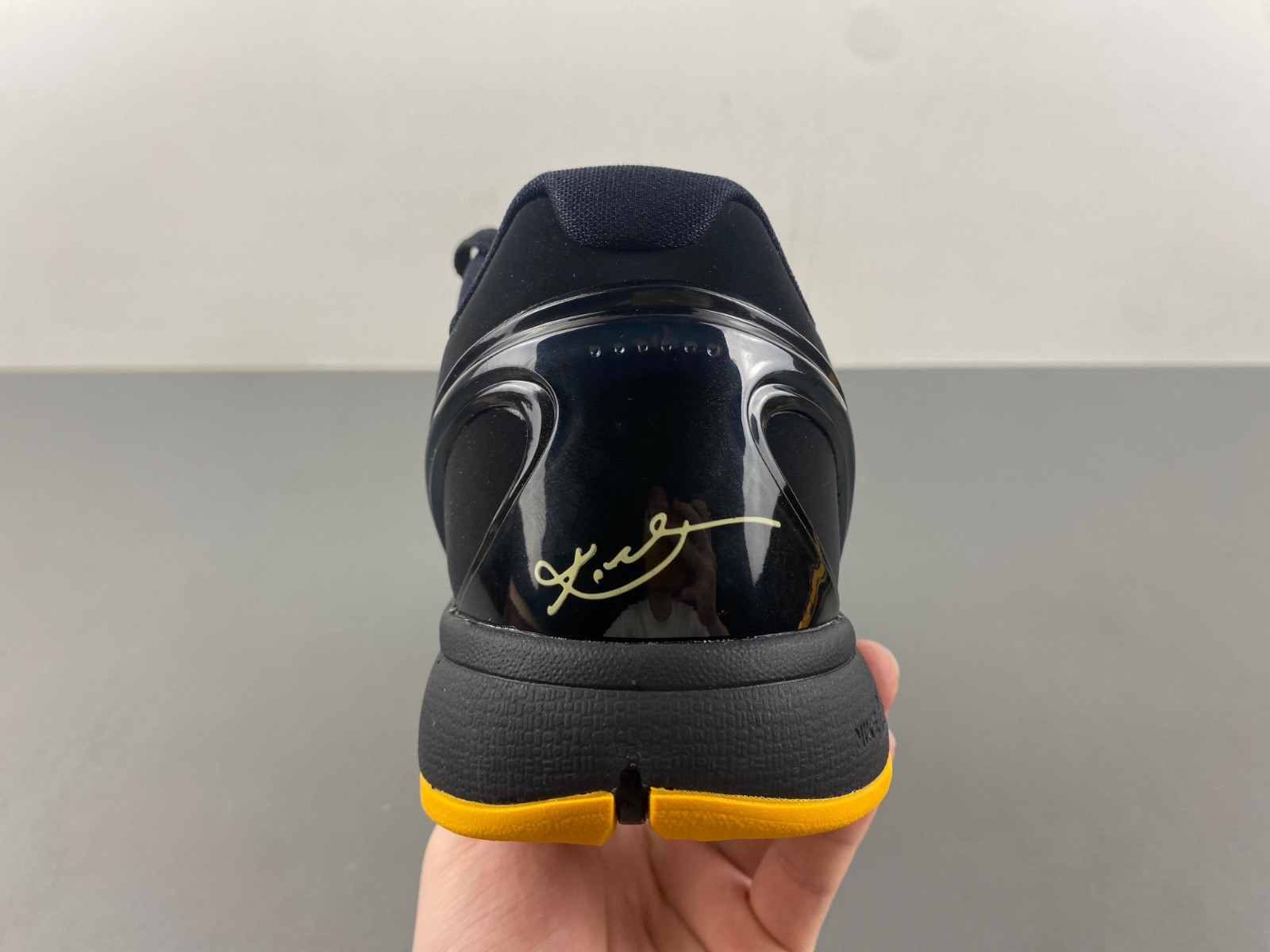 nike kobe 6 lightbulb men