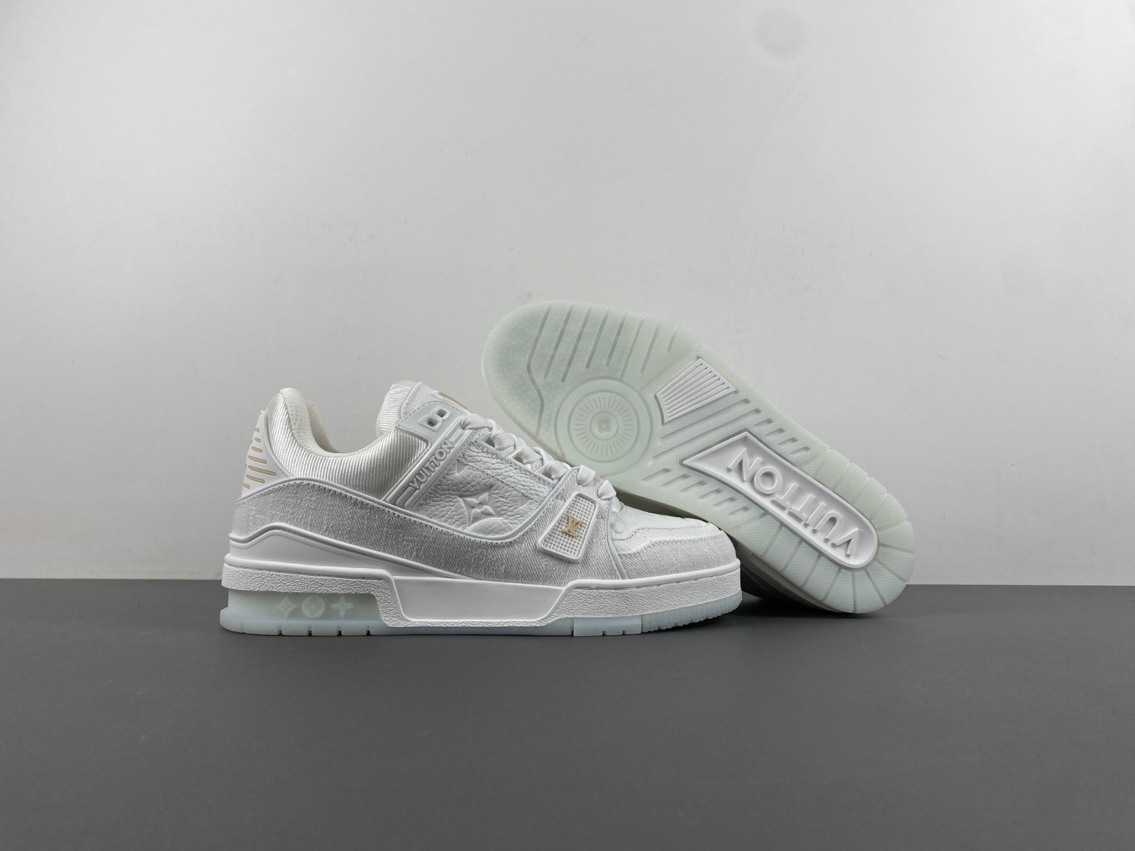 lwe sneaker