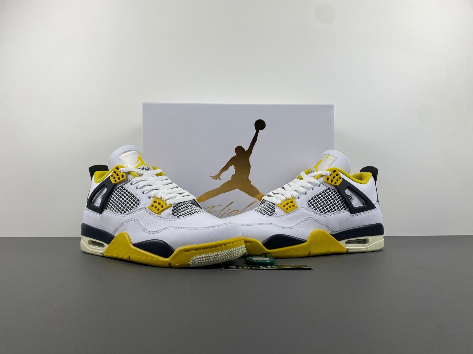 air jordan 4 womens "vivid sulfur" aq9129-101