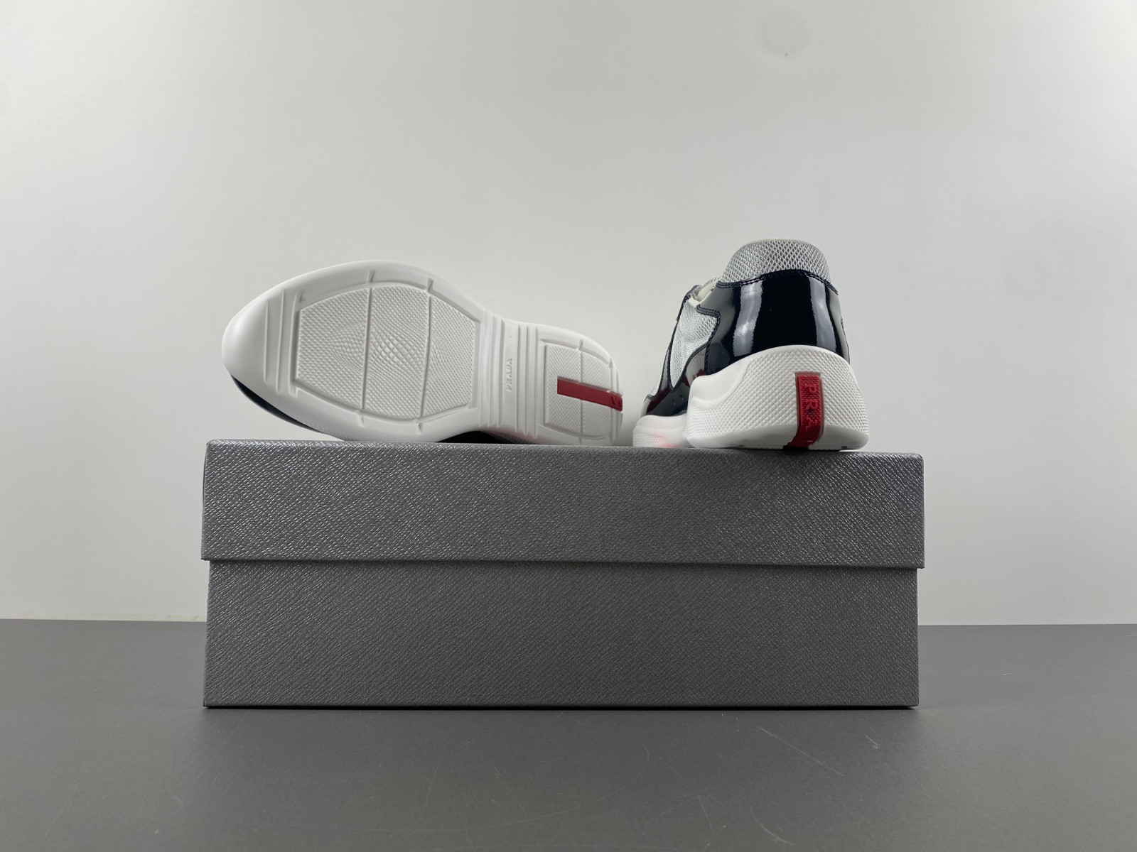 pra sneaker