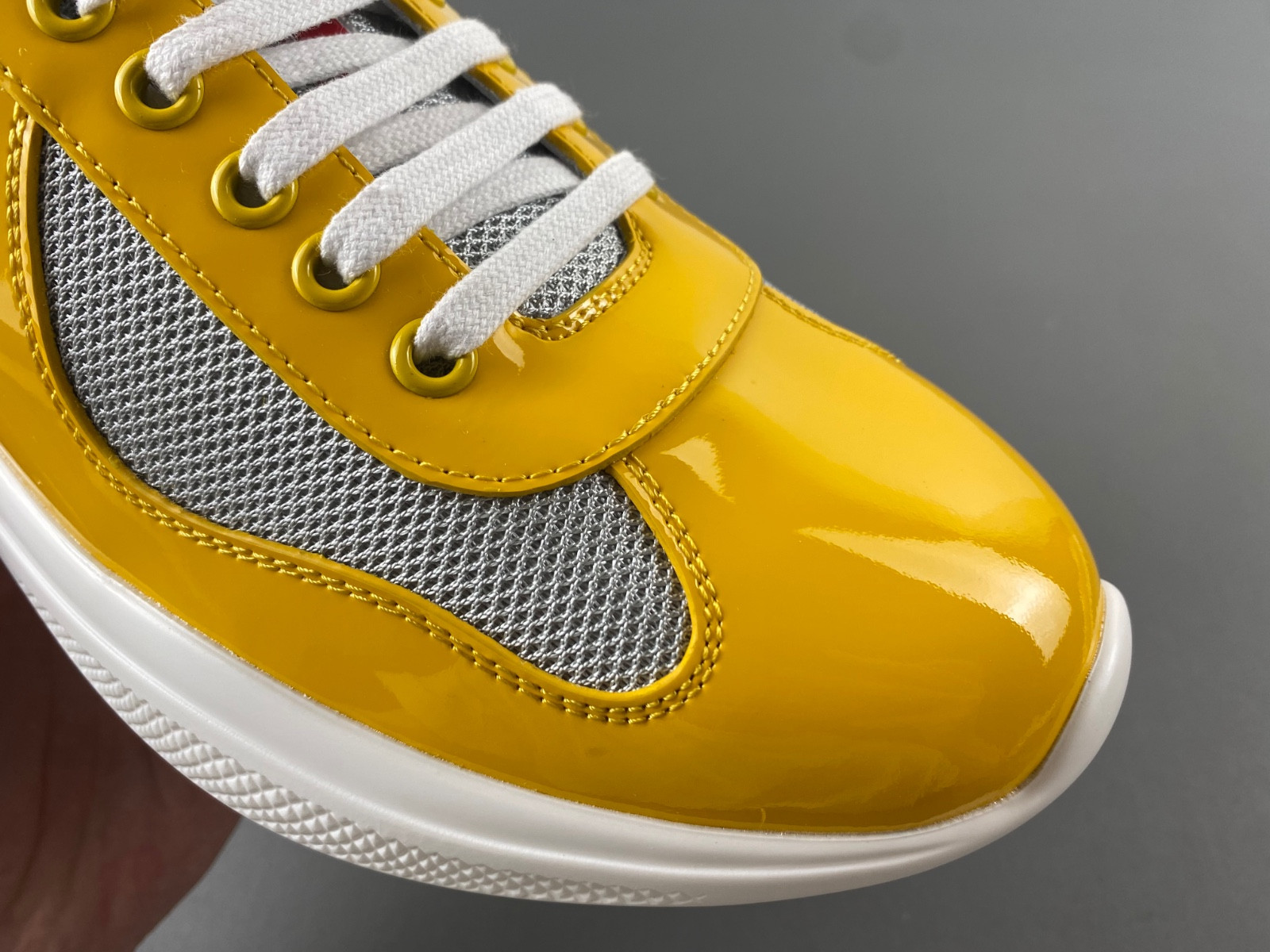 pra sneaker