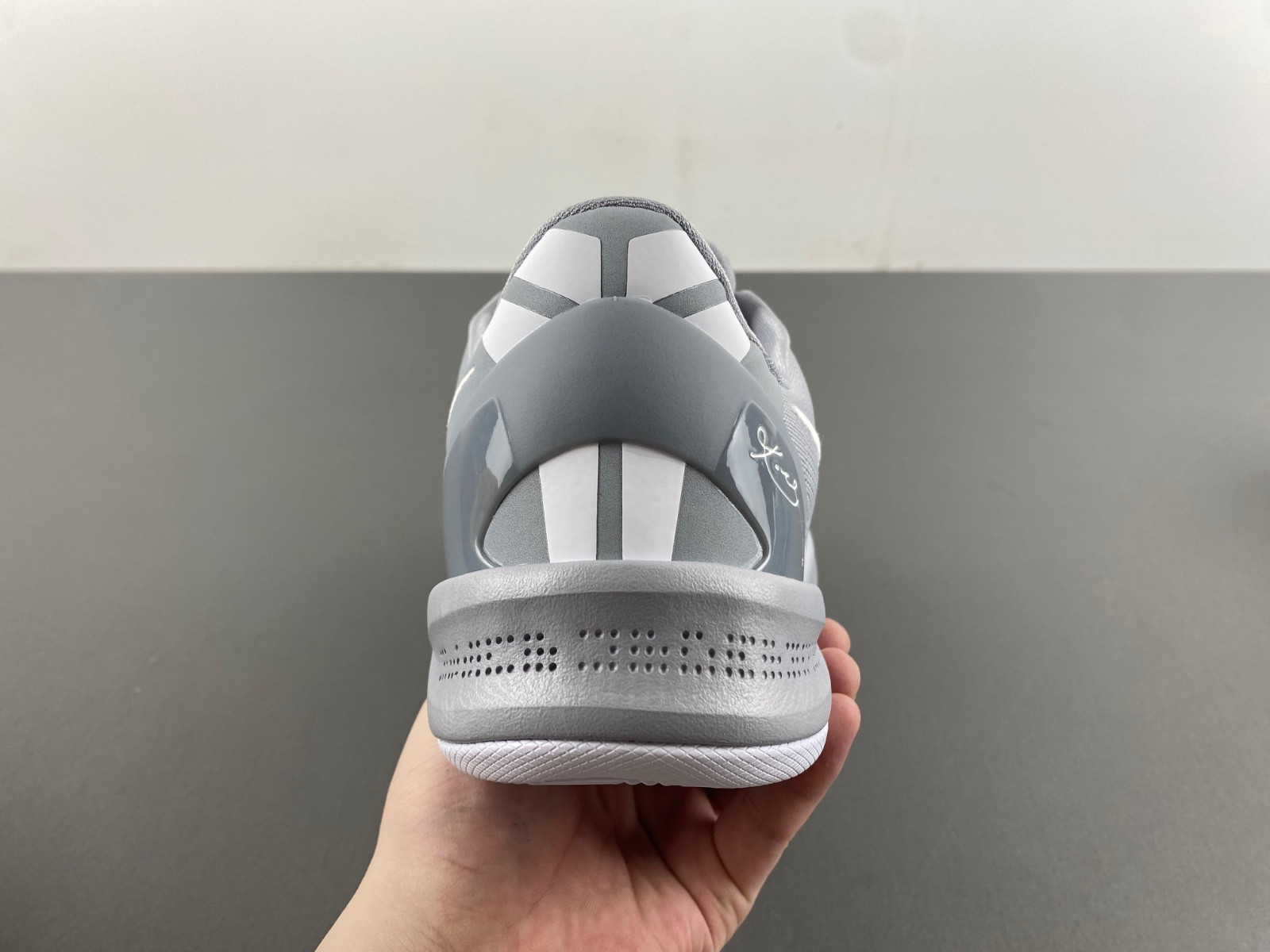 nike kobe 8 protro wolf grey hf9550-002