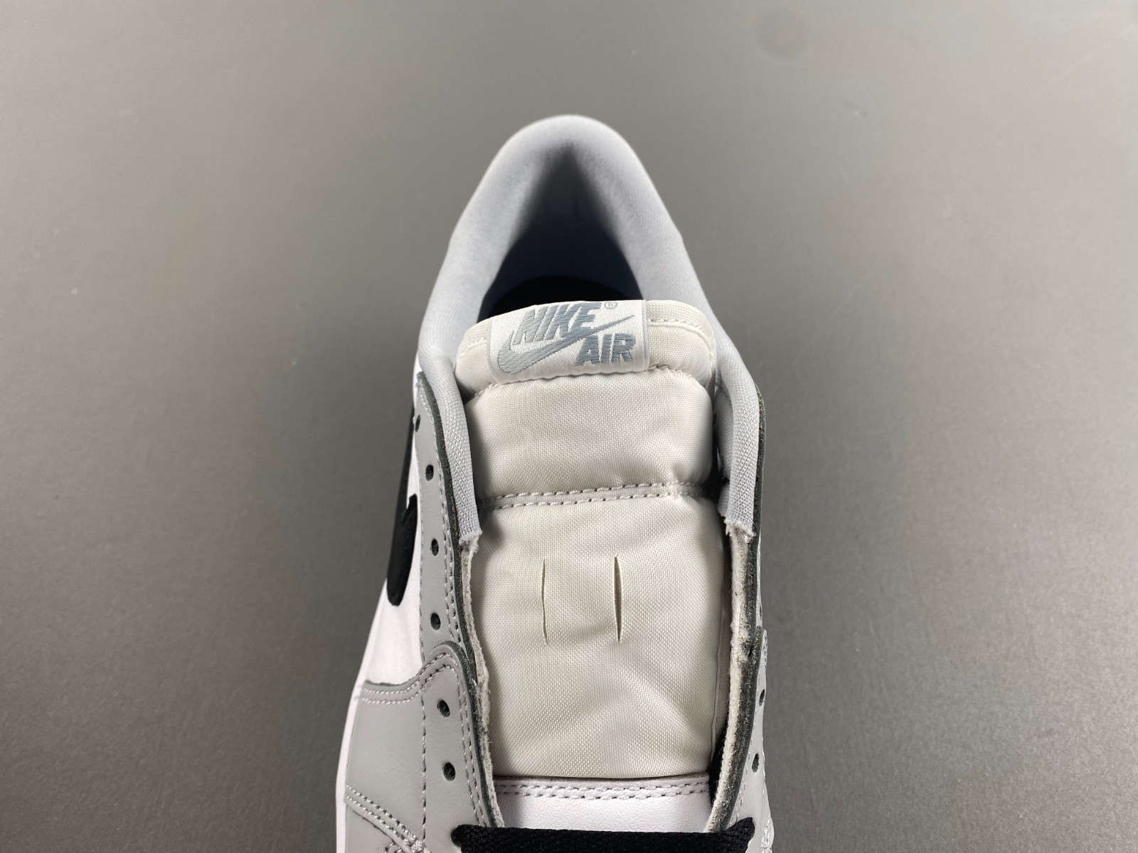 air jordan 1 low og barons cz0790-110