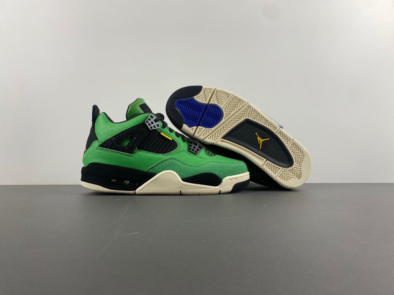 air jordan 4 “manila”