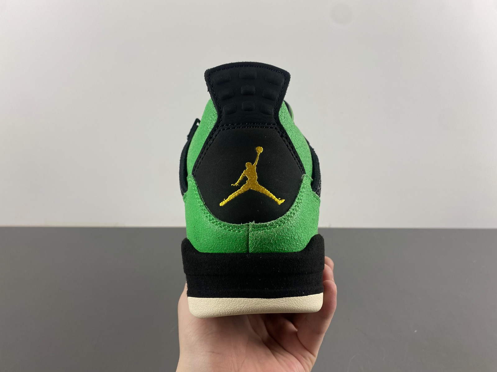 air jordan 4 “manila”