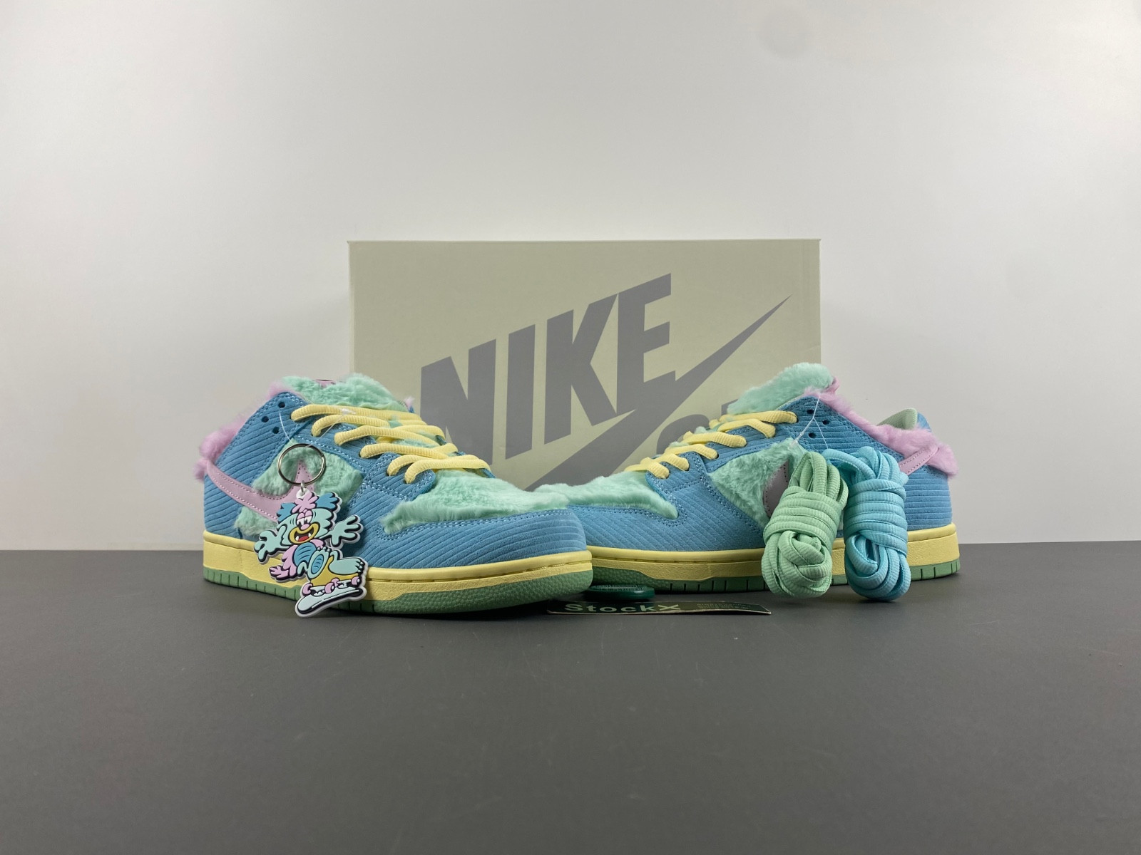 nike sb dunk low verdy