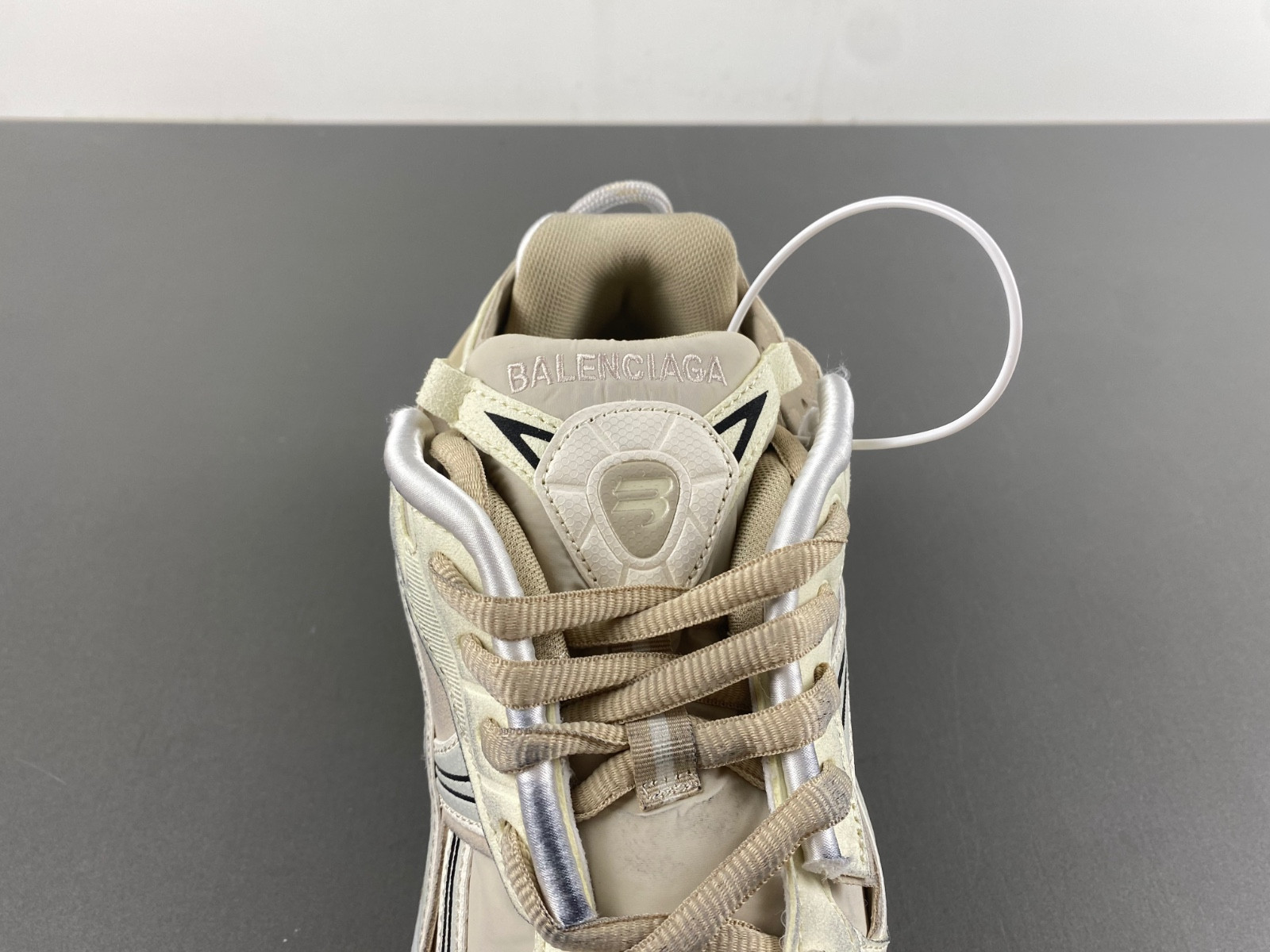 Ba*len*cia*ga runner sneaker in beige/white/black