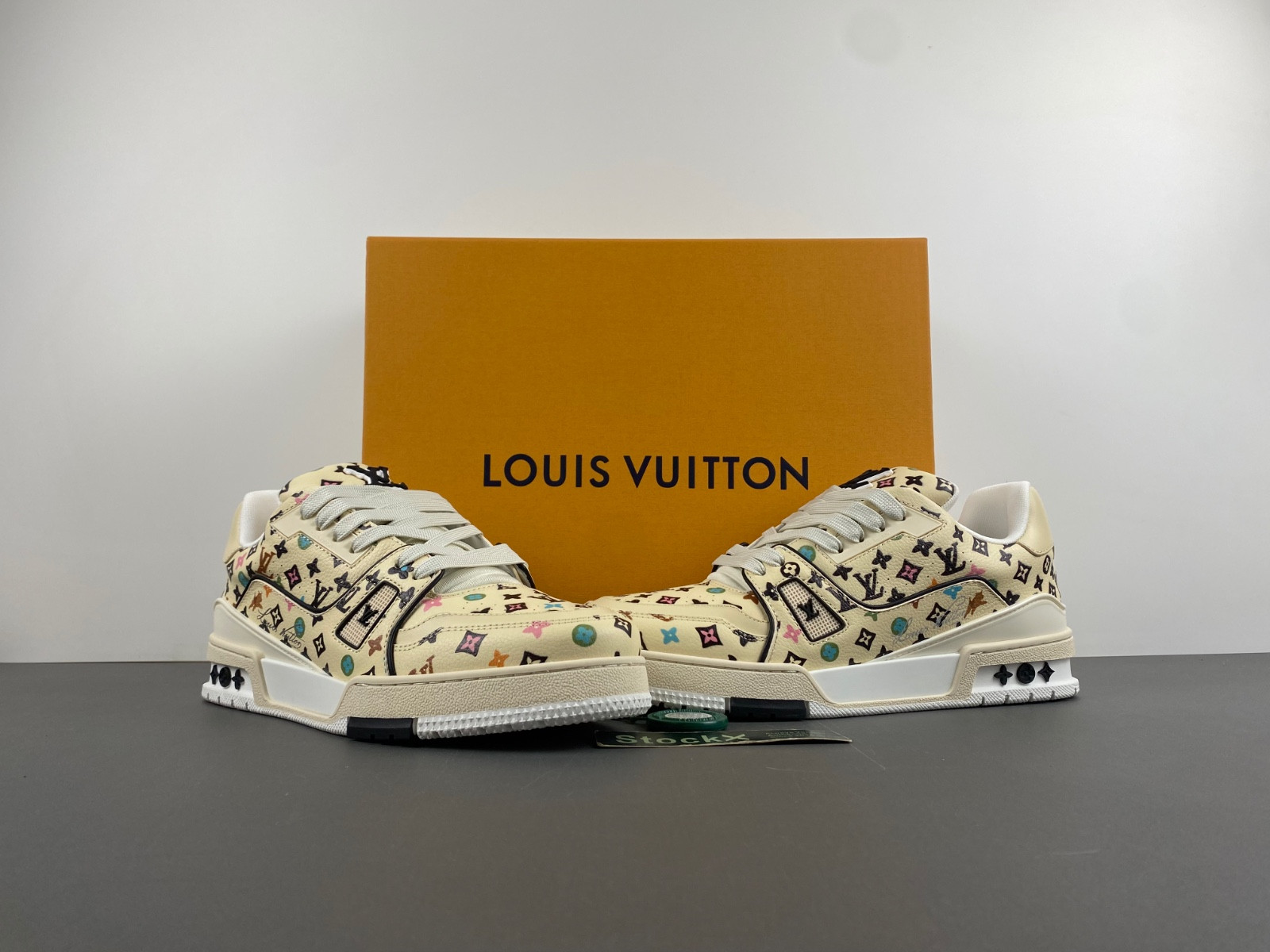 lwe sneaker