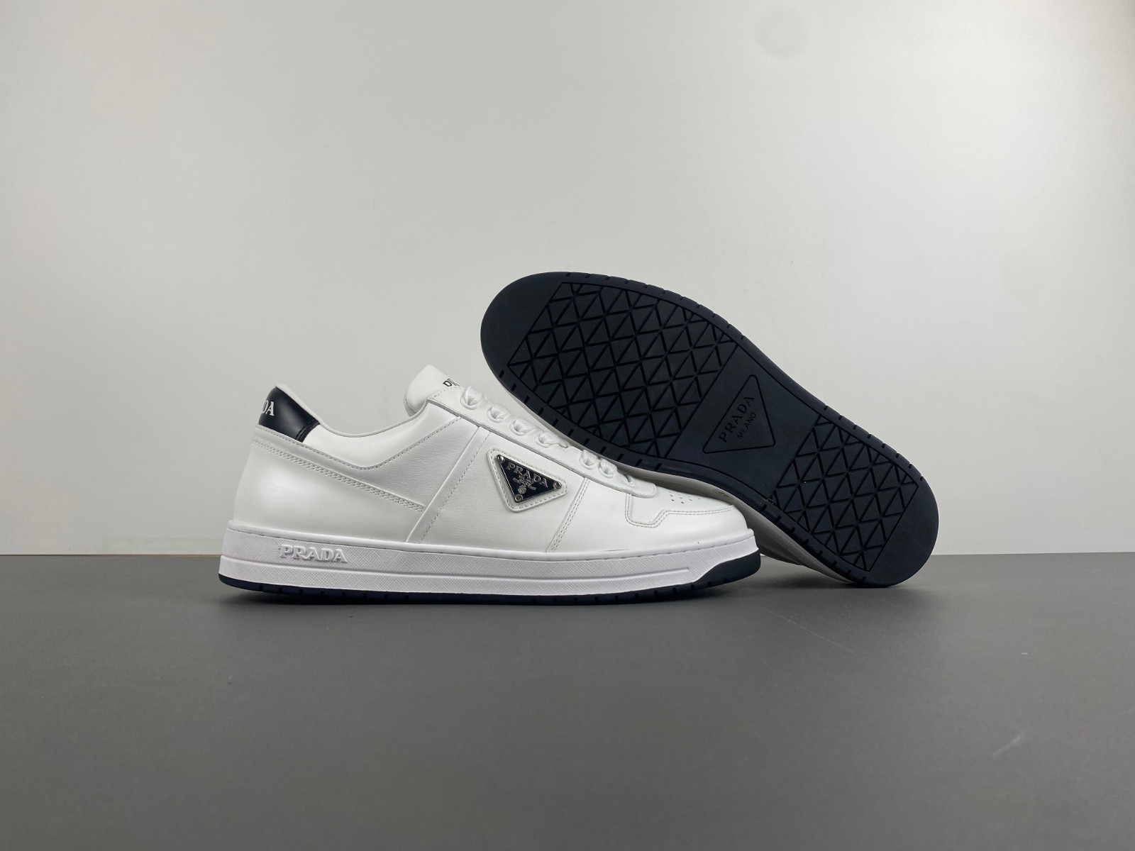 pra sneaker