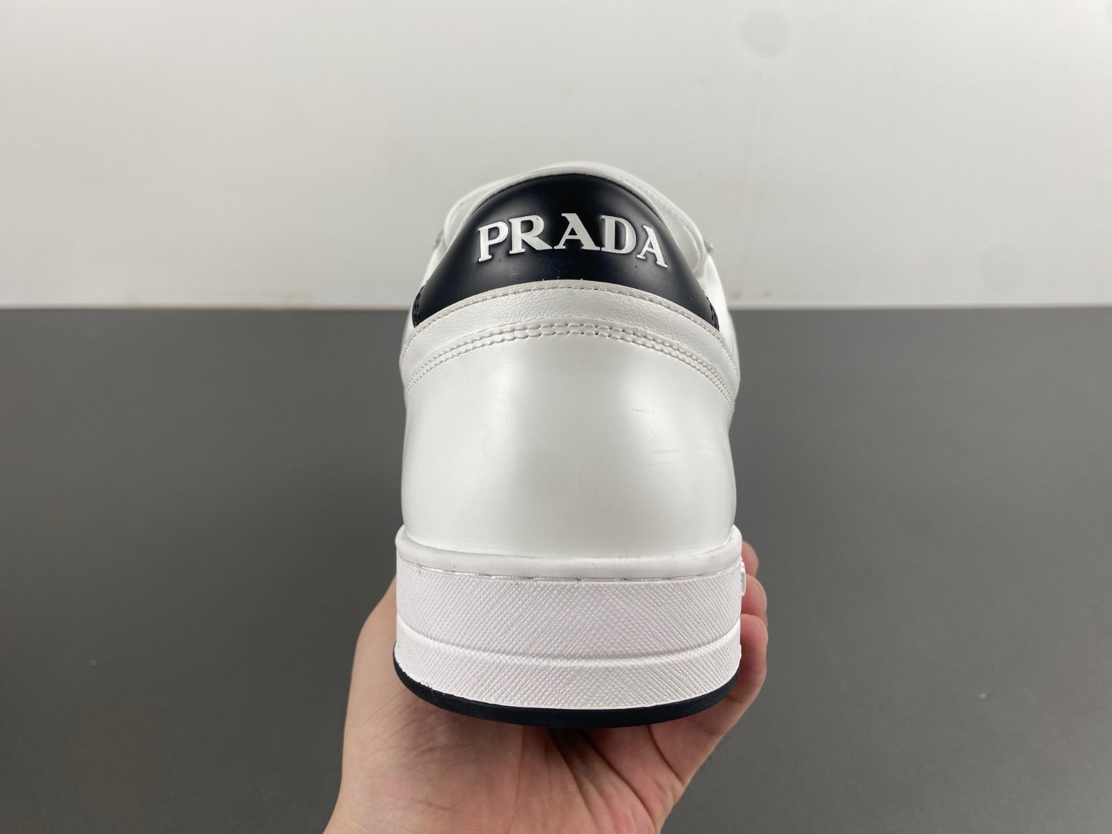 pra sneaker