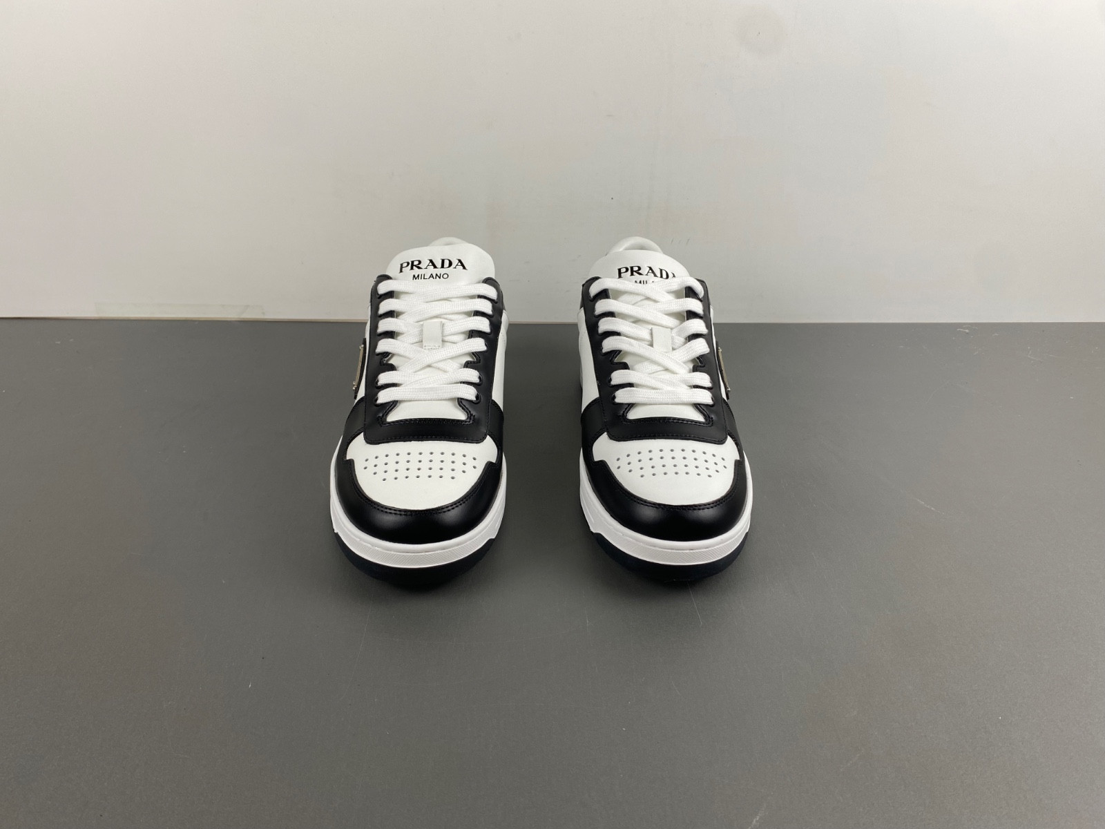 pra sneaker
