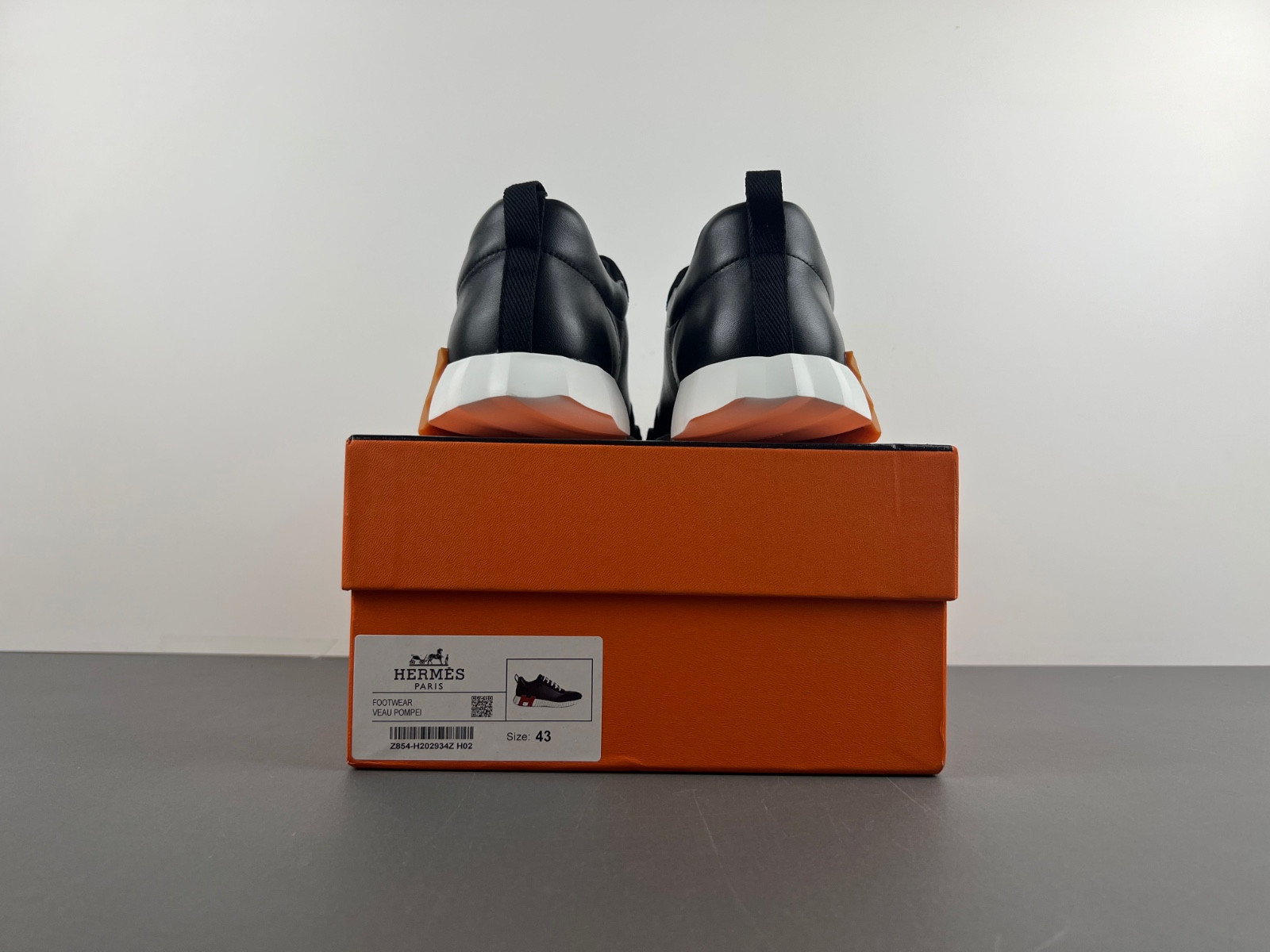 herm shoes