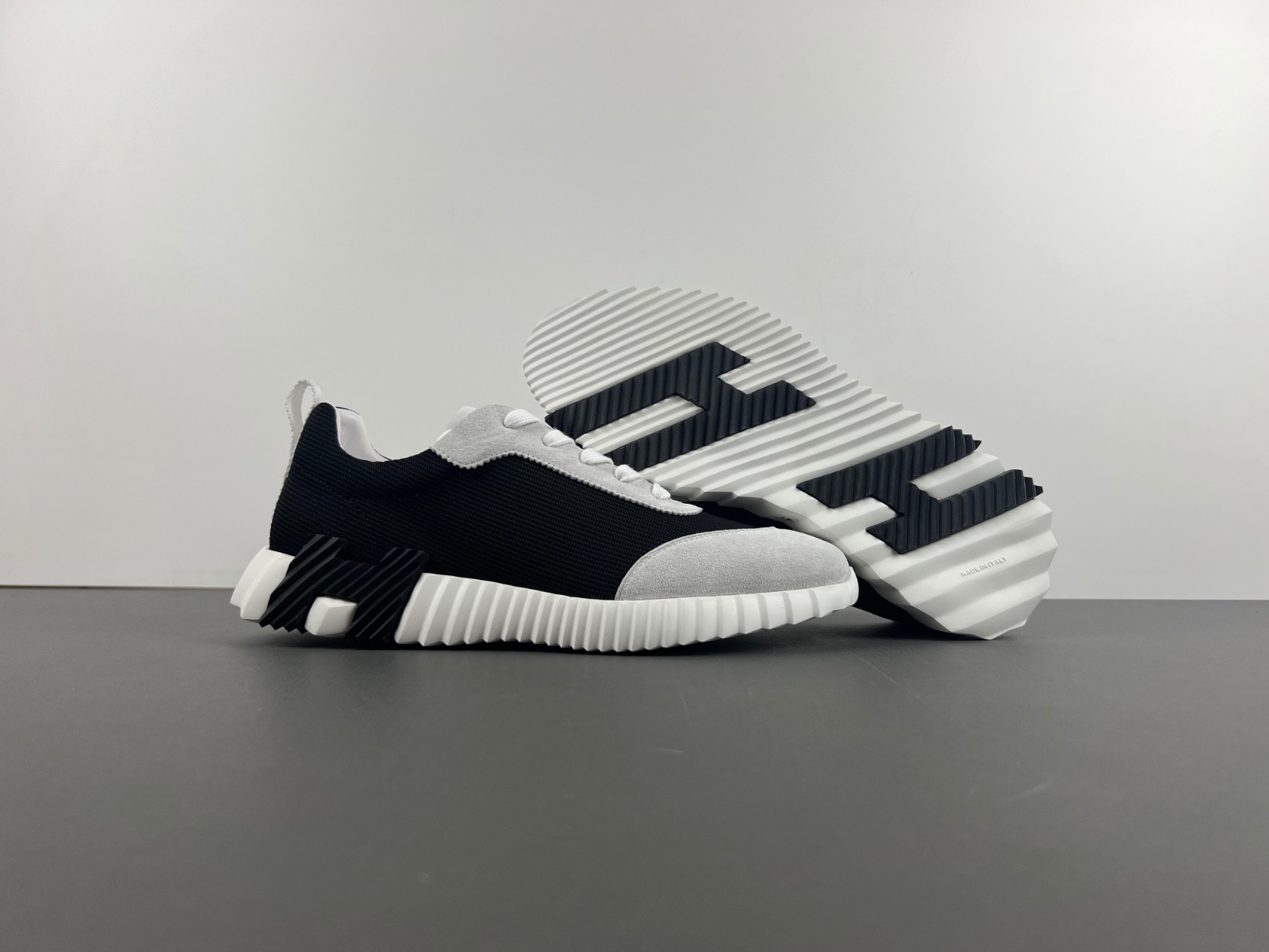 herm shoes