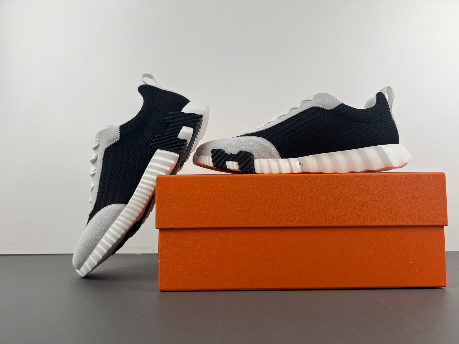 herm shoes