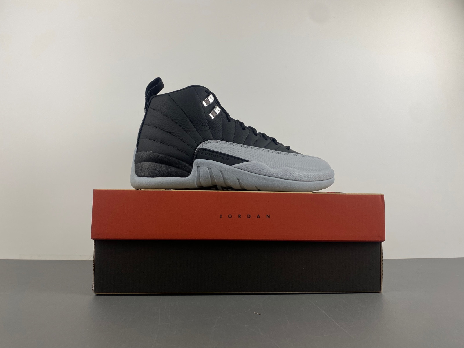 air jordan 12 black wolf grey - sep 2024 - ct8013-010