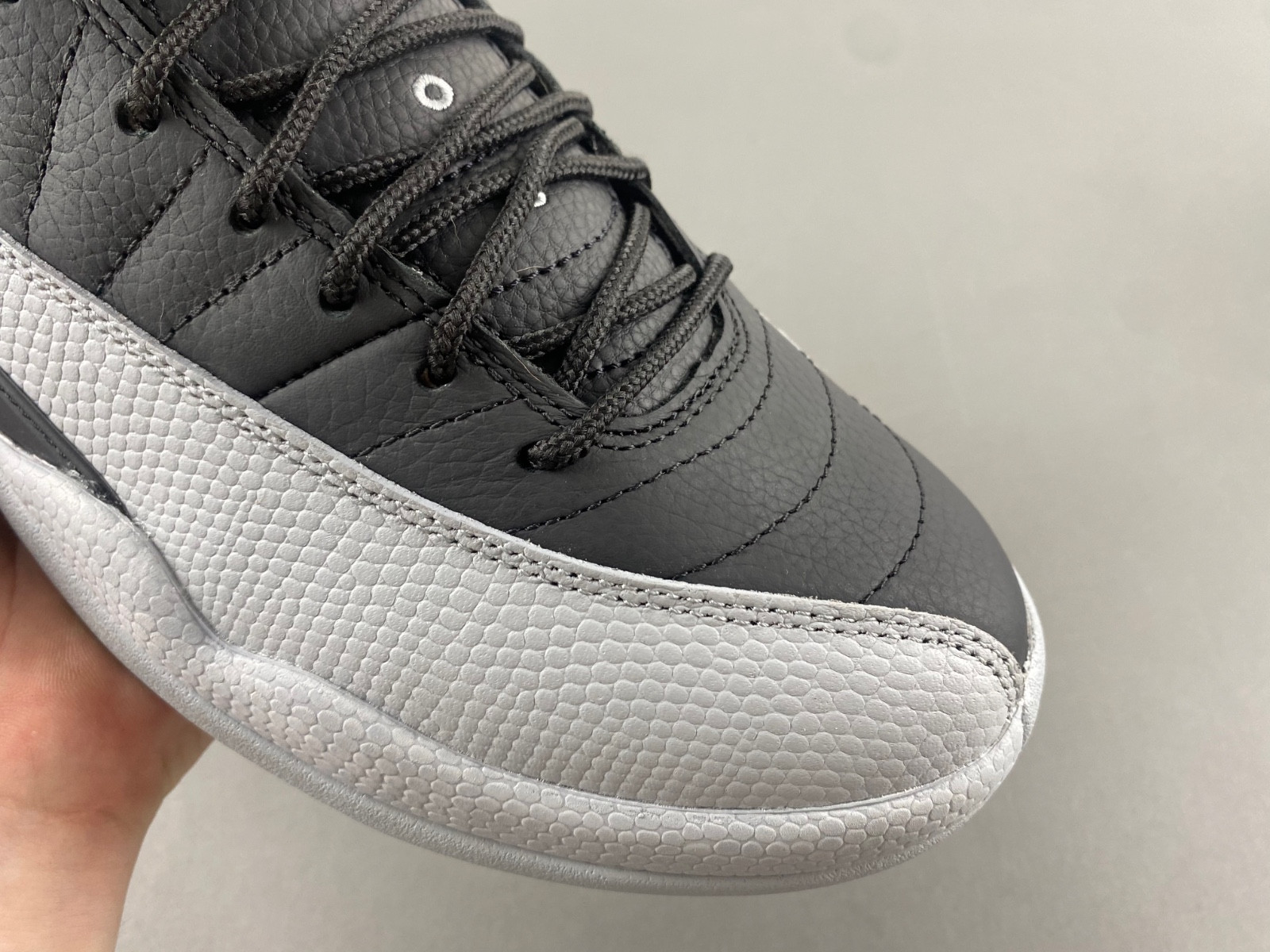 air jordan 12 black wolf grey - sep 2024 - ct8013-010