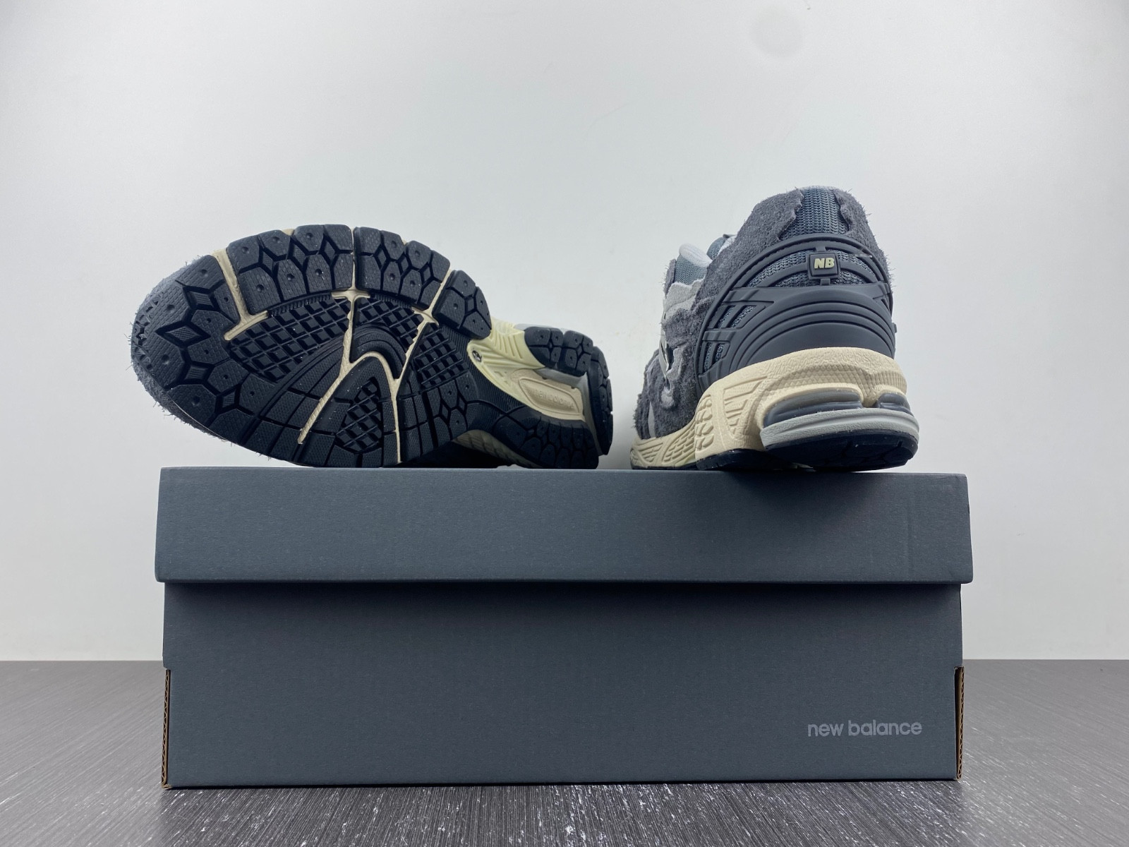 new balance 1906d protection pack harbor grey