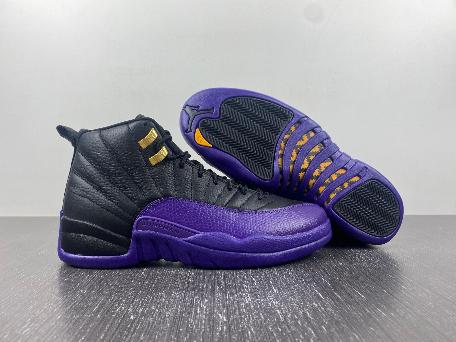air jordan 12 field purple ct8013-057