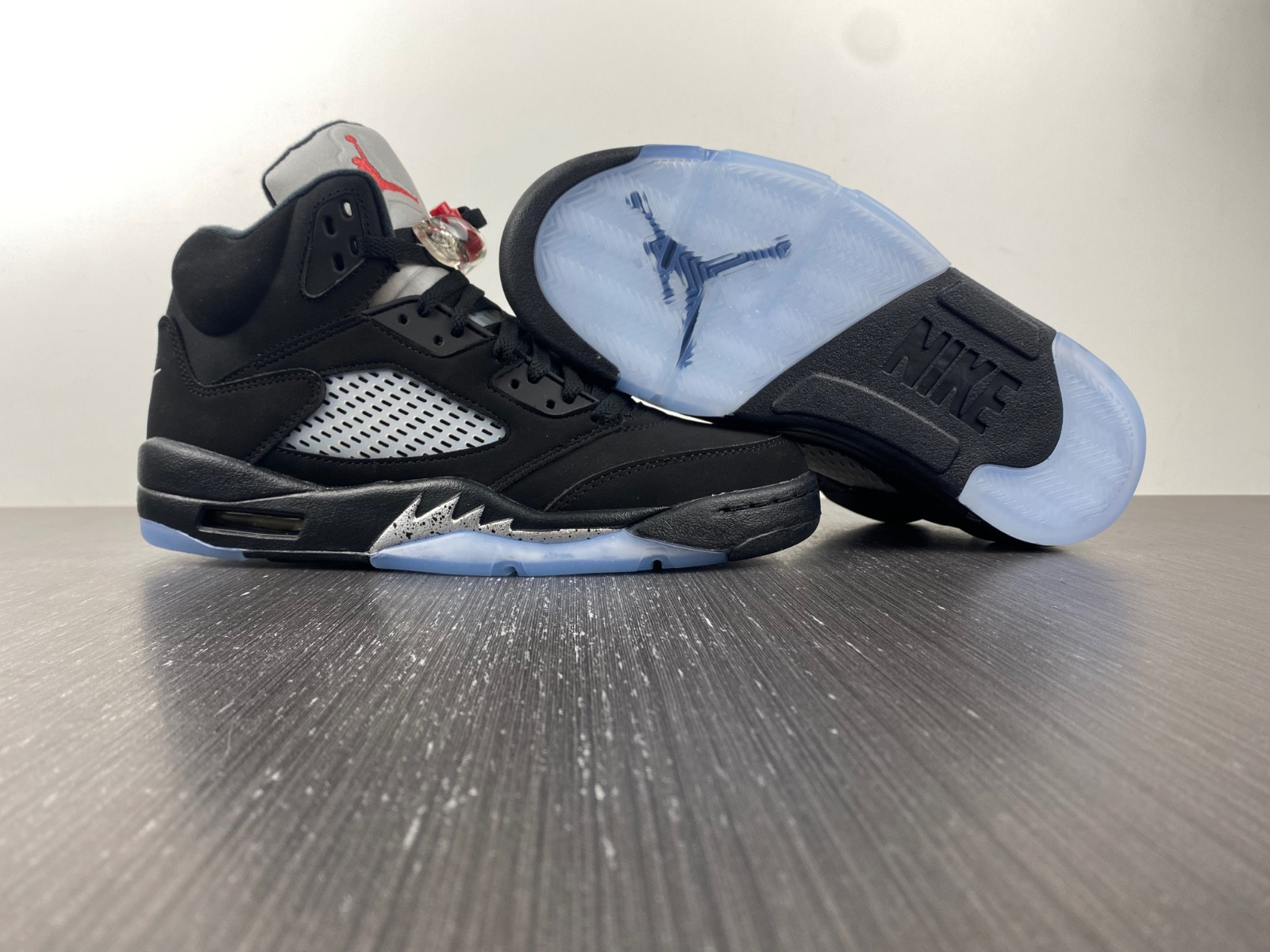 jordan 5 retro black metallic (2016) - 845035-003