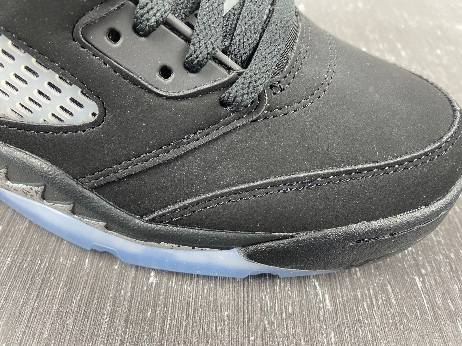 jordan 5 retro black metallic (2016) - 845035-003
