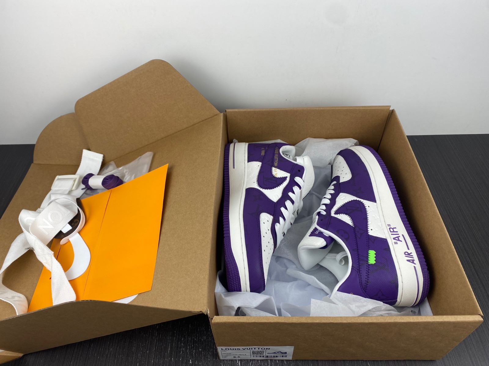 lwe sneaker