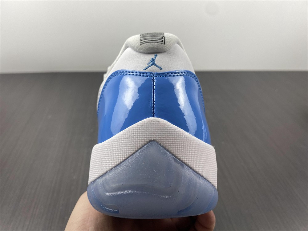 air jordan 11 low “university blue” 528895-106