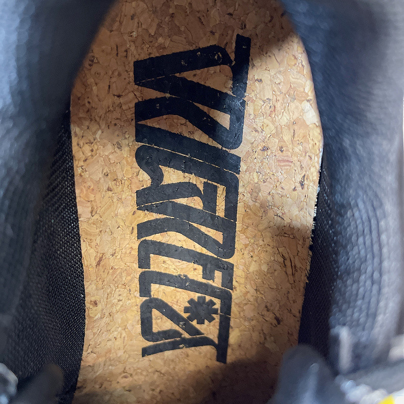 vesace sneakers