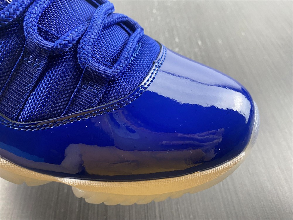 air jordan 11 retro navy blu at7