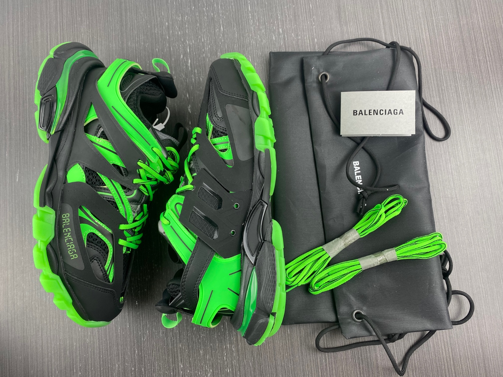 Ba*len*cia*ga track.3 sneaker