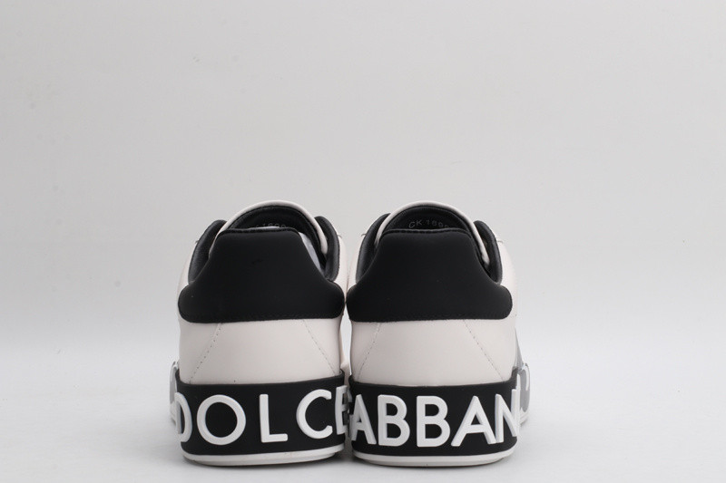 dg sneaker