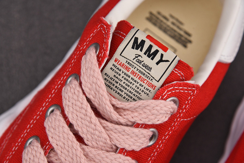mmy sneaker 009